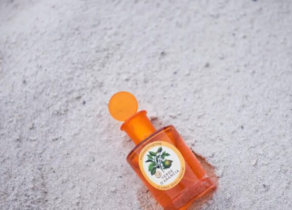 Vůně pomerančů patří neodmyslitelně k létu.